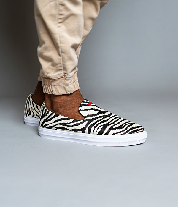 Glover Zebra / White